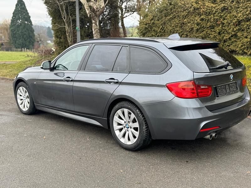 Gebraucht BMW 328 245 PS (180 kW) 2013 Kombi