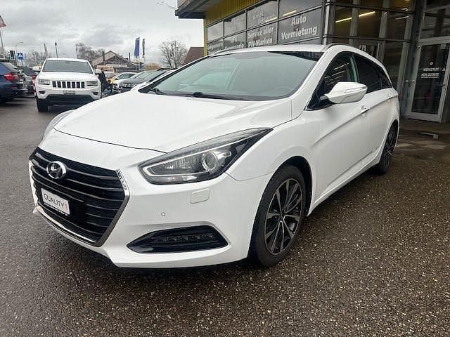 Gebraucht Hyundai i40 141 PS (103 kW) 2016 Kombi