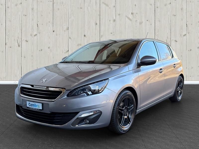 Gebraucht Peugeot 308 Access 125 PS (91 kW) 2014