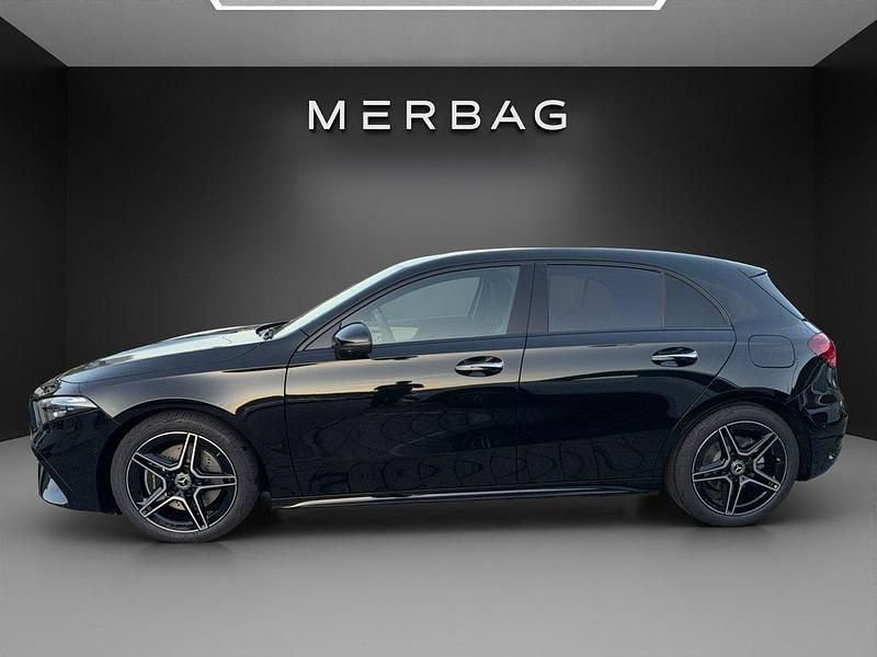 Gebraucht Mercedes A220 190 PS (139 kW) 2024 Schwarz Limousine