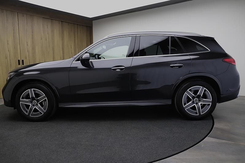 Gebraucht Mercedes GLC300e AMG Line Premium Plus 269 PS (197 kW) 2024