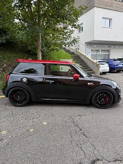 Gebraucht Mini John Cooper Works 231 PS (169 kW) 2019 Kleinwagen