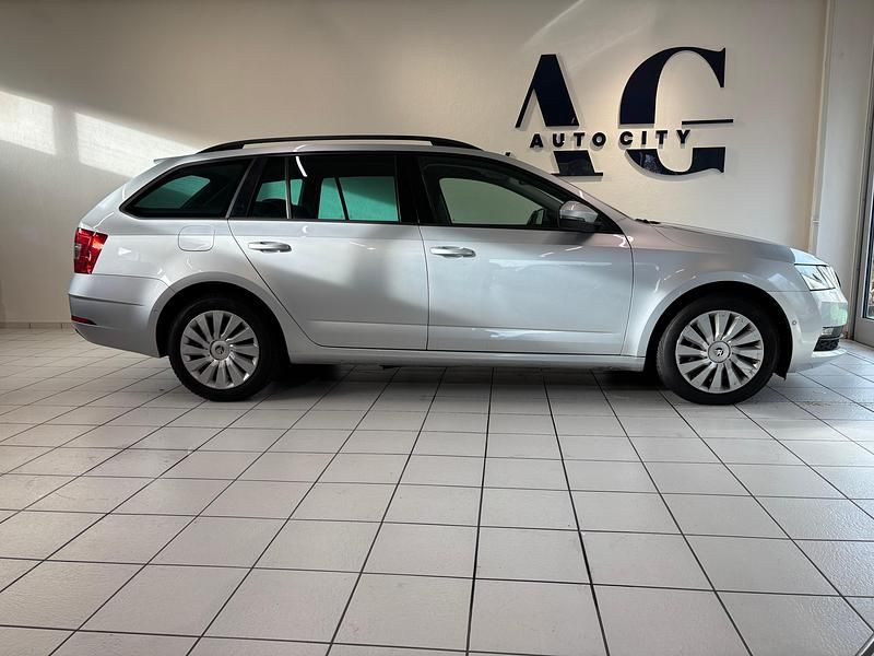 Gebraucht Skoda Octavia Ambition 150 PS (110 kW) 2018 Kombi