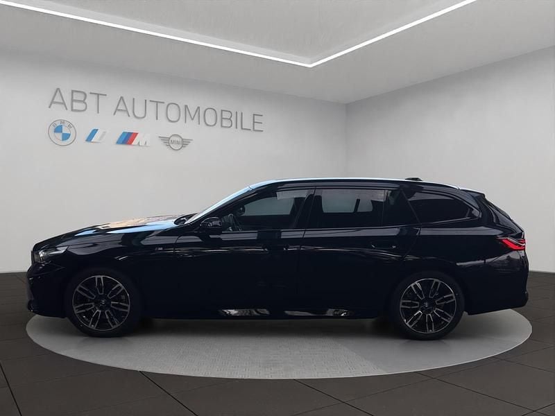 Gebraucht BMW 520 Comfort Edition 208 PS (152 kW) 2025 Schwarz Kombi