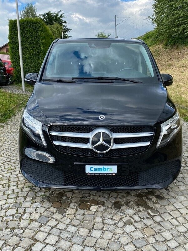 Gebraucht 2021 Mercedes V250 Avantgarde Van / Kleinbus | CHF 44’500 (Fairer Preis) - Bild 1/4