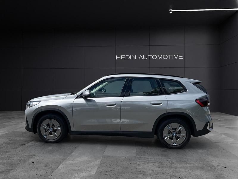 Neu BMW iX1 Shadowline 225 kW (306 PS) 2025 Silber SUV