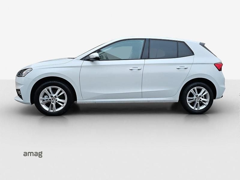 Gebraucht Skoda Fabia Selection 150 PS (110 kW) 2024 Moon weiss metallic Kleinwagen