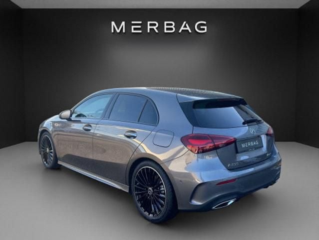 Neu Mercedes A250 224 PS (164 kW) 2026 Grau Limousine