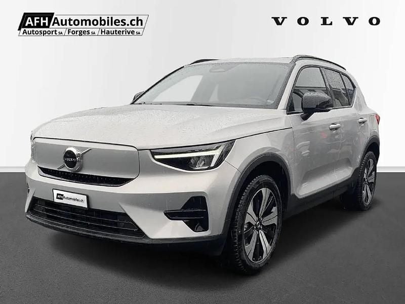 Silber Gebraucht 2025 Volvo XC40 Core SUV | CHF 34’150 (Guter Preis) - Bild 1/4