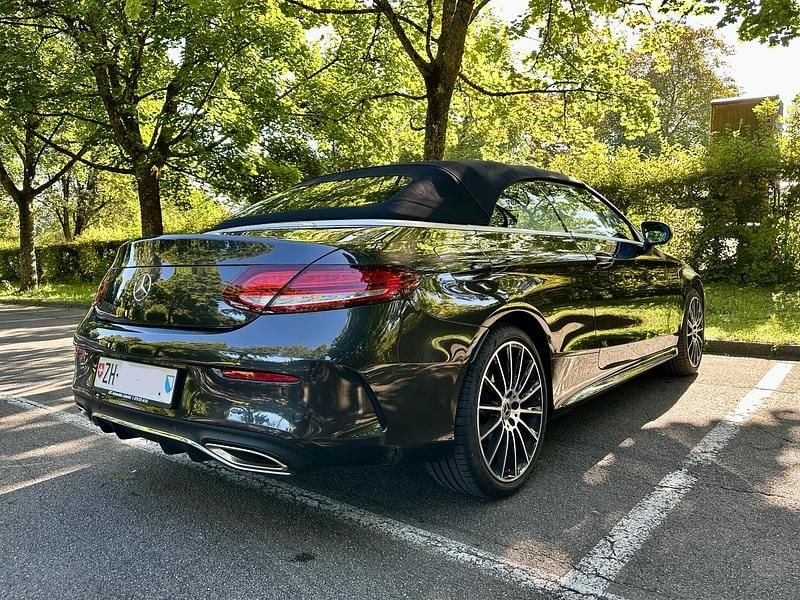Gebraucht Mercedes C200 AMG line 184 PS (135 kW) 2019 Cabrio