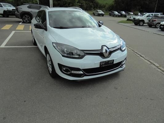 Weiss Gebraucht 2016 Renault Mégane GrandTour Bose Edition Kombi | CHF 8’600 (Fairer Preis) - Bild 1/4