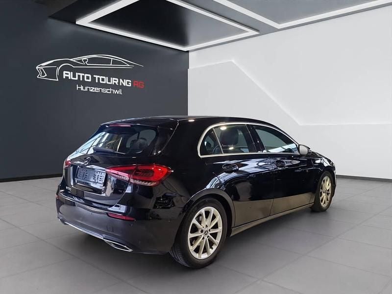 Gebraucht Mercedes A200 Progressive 163 PS (119 kW) 2019 Limousine