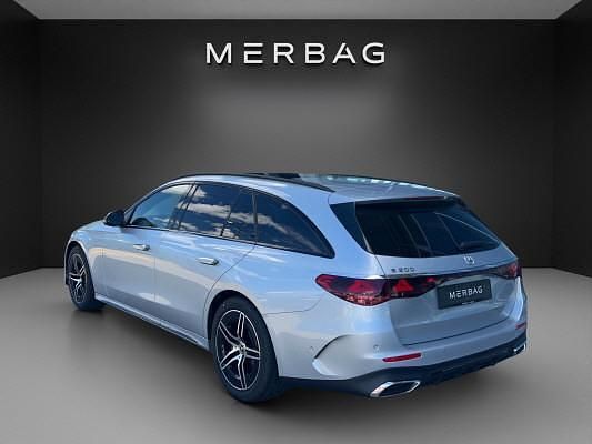 Gebraucht Mercedes E200 204 PS (150 kW) 2024