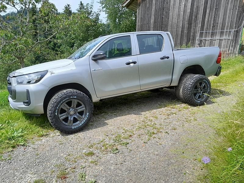 Gebraucht Toyota HiLux Sport 204 PS (150 kW) 2022 Abholung