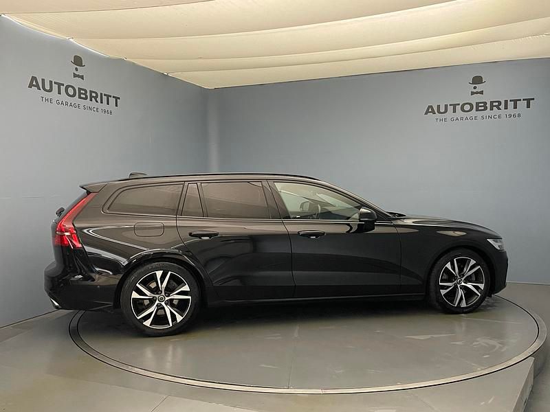 Gebraucht Volvo V60 R-Design 190 PS (139 kW) 2020 Kombi