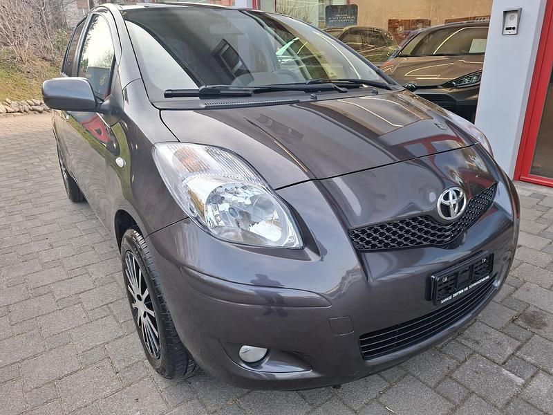 Gebraucht Toyota Yaris 101 PS (74 kW) 2009 Kleinwagen