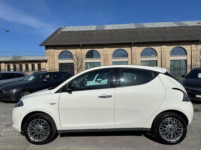 Gebraucht Lancia Ypsilon Gold 85 PS (62 kW) 2011 Kleinwagen