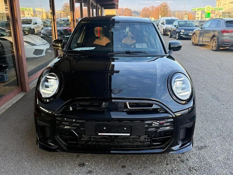 Gebraucht Mini Cooper 114 kW (156 PS) 2026 Schwarz Kleinwagen