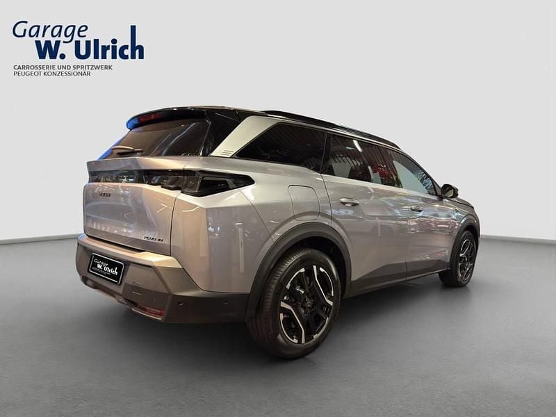 Neu Peugeot 5008 GT 194 PS (142 kW) 2025 Grau Van / Kleinbus