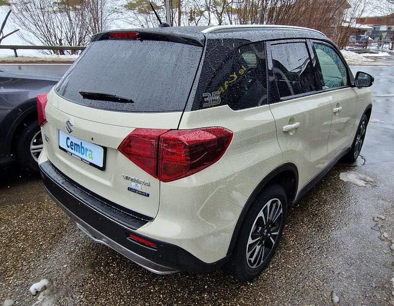 Gebraucht Suzuki Vitara 115 PS (84 kW) 2024 SUV