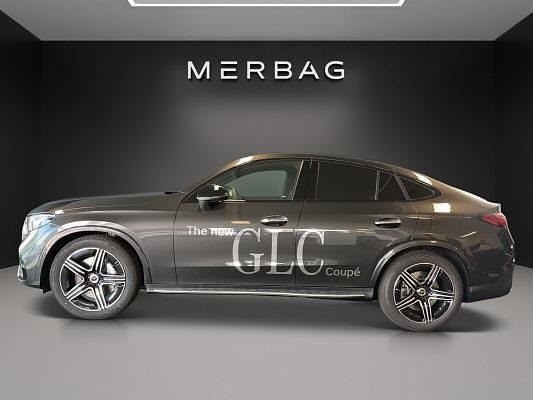 Gebraucht Mercedes GLC400d 252 PS (185 kW) 2023 Grau Coupé