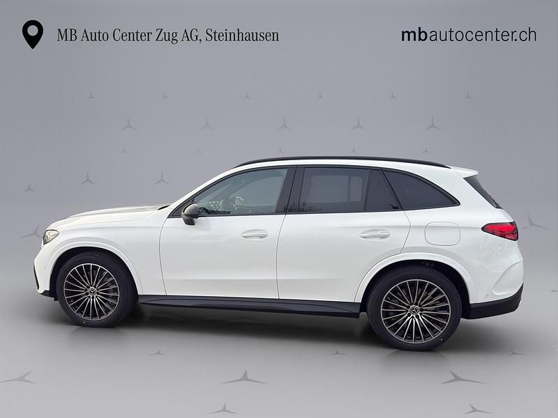 Gebraucht Mercedes GLC300e AMG line 313 PS (230 kW) 2024 Weiss SUV