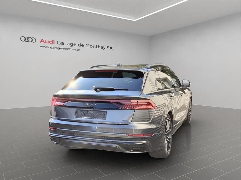 Gebraucht Audi Q8 Black Edition 231 PS (169 kW) 2023 SUV