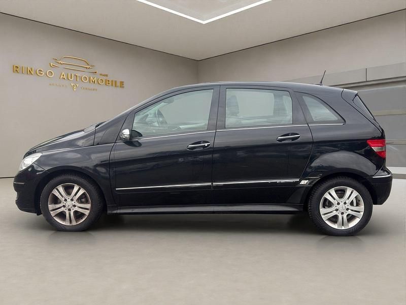 Gebraucht Mercedes B200 136 PS (100 kW) 2007 Van / Kleinbus