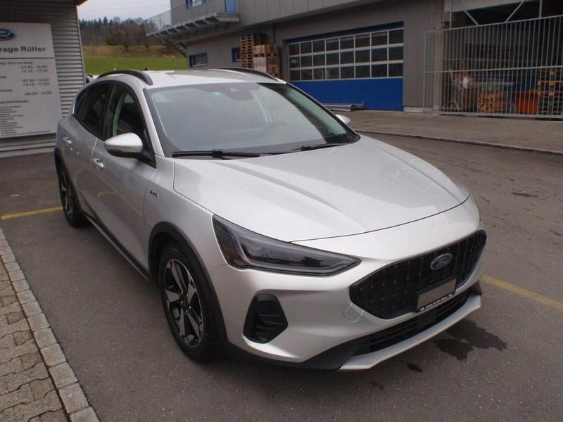 Gebraucht Ford Focus Active X 125 PS (91 kW) 2023 Limousine