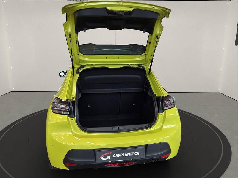 Neu Peugeot 208 Style 110 PS (80 kW) 2025 Gelb Kleinwagen