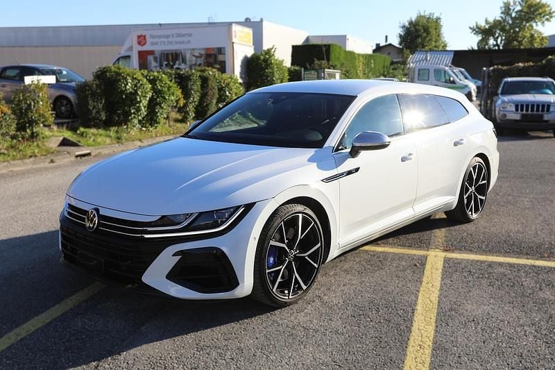 Gebraucht VW Arteon R 320 PS (235 kW) 2021
