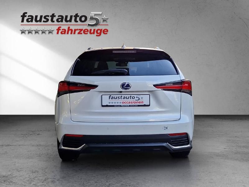 Gebraucht Lexus NX300h 197 PS (144 kW) 2019 SUV