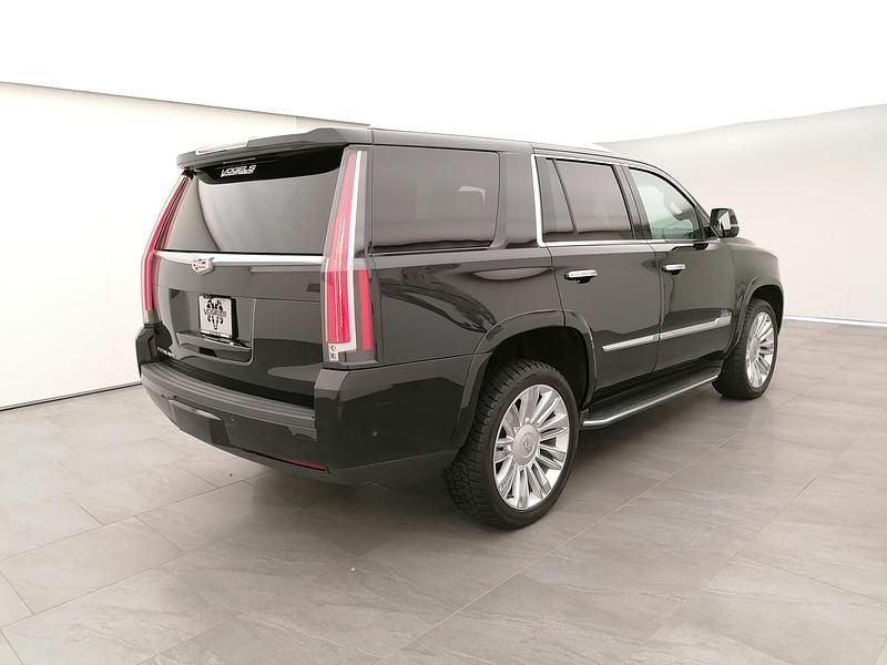 Gebraucht Cadillac Escalade 425 PS (312 kW) 2019 Schwarz SUV