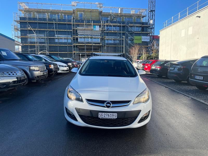 Gebraucht Opel Astra 110 PS (80 kW) 2013