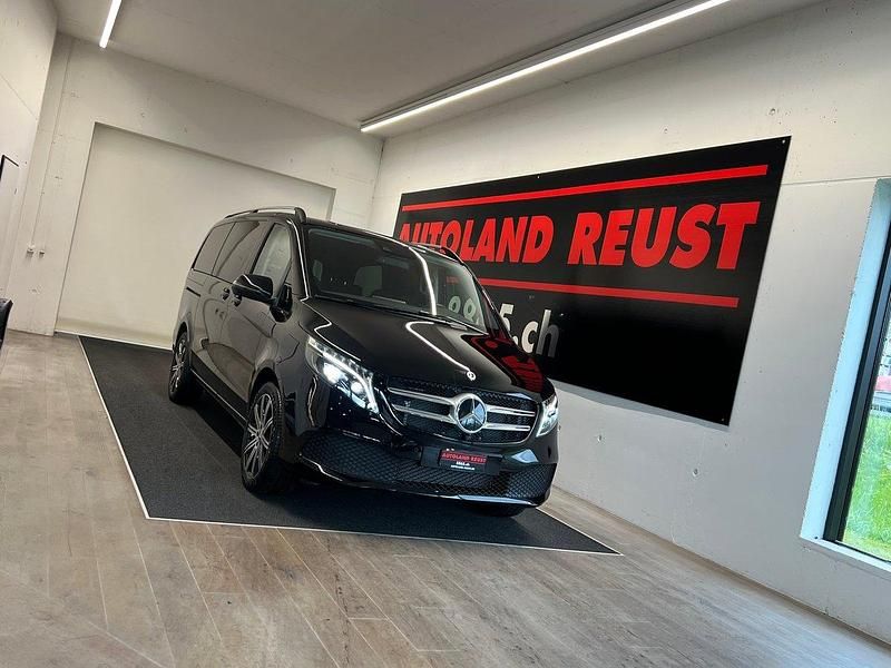 Gebraucht 2024 Mercedes V220 Van / Kleinbus | CHF 63’990 (Etwas zu teuer) - Bild 1/4