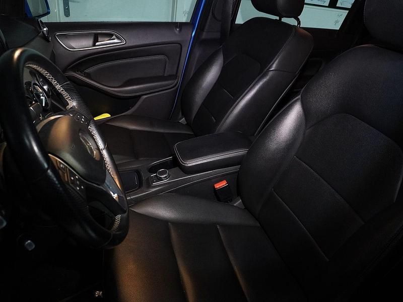 Gebraucht Mercedes B200 156 PS (114 kW) 2013 Van / Kleinbus