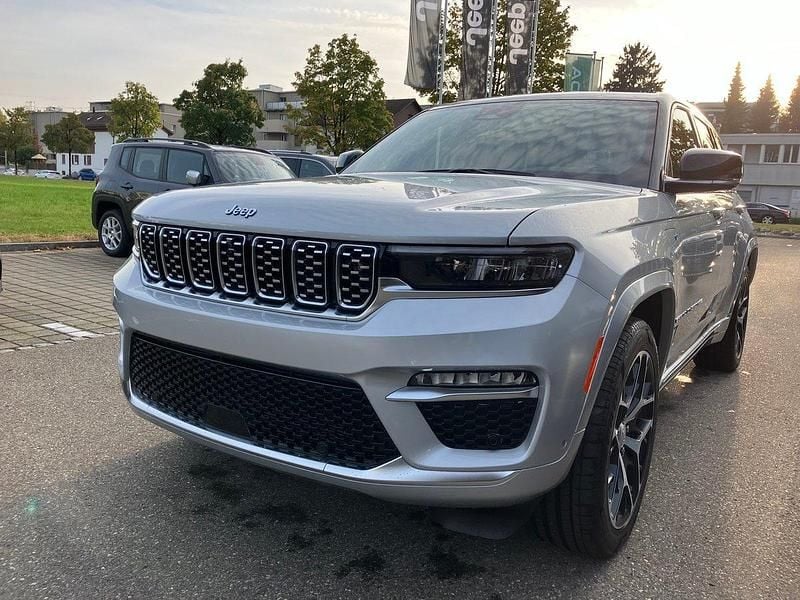 Gebraucht Jeep Grand Cherokee Summit 381 PS (280 kW) 2024 SUV