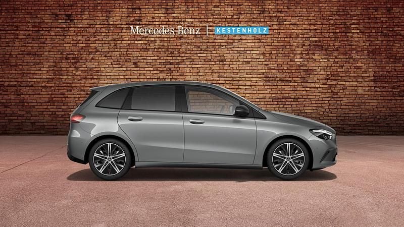 Gebraucht Mercedes B200 163 PS (119 kW) 2025 Van / Kleinbus