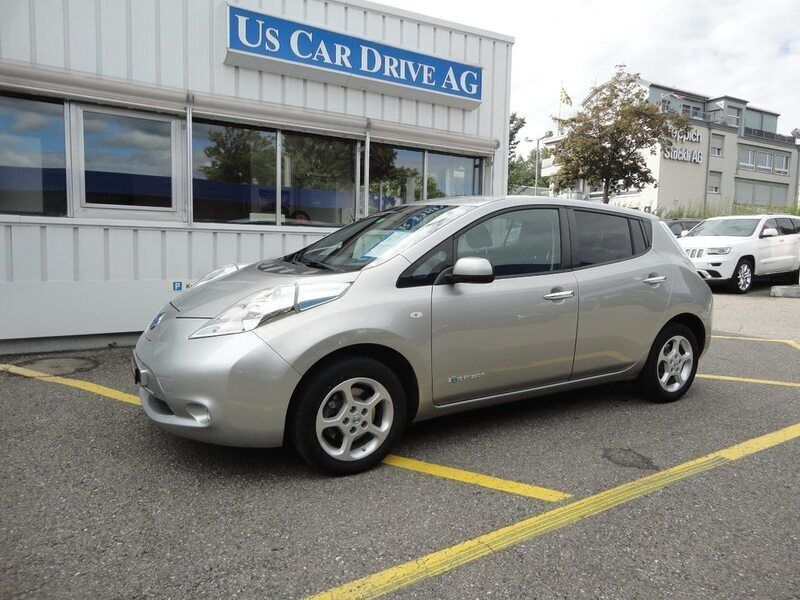 Gebraucht 2015 Nissan Leaf Acenta Kleinwagen | CHF 7’900 - Bild 1/4