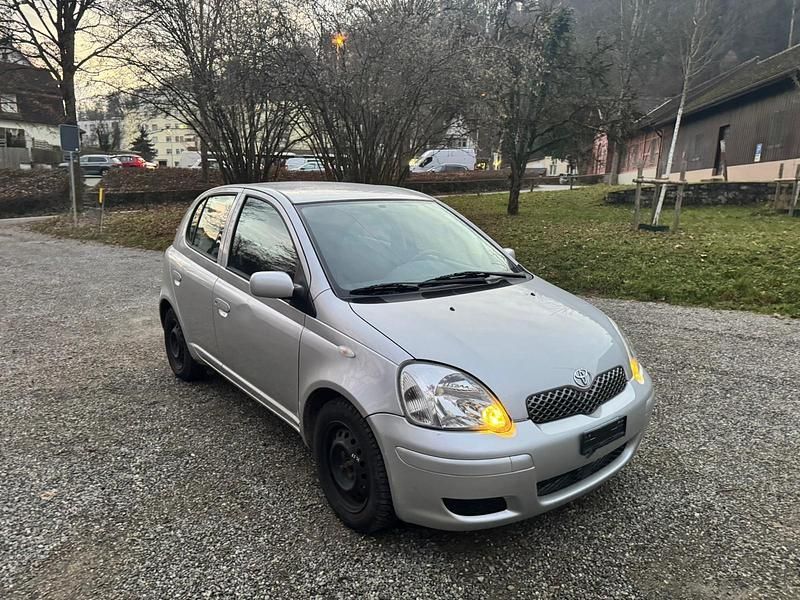 Gebraucht 2004 Toyota Yaris Sol | CHF 5’491 (Etwas zu teuer) - Bild 1/4