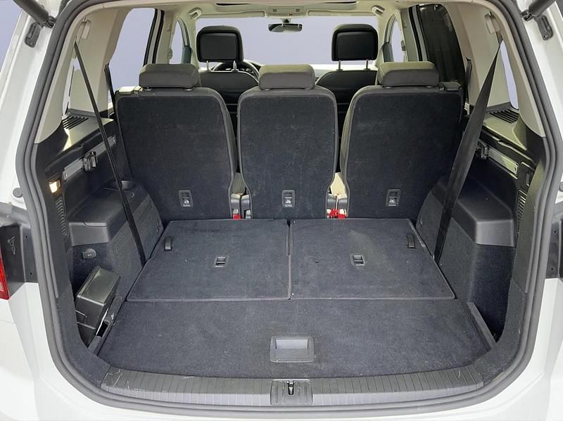 Weiss Gebraucht 2020 VW Touran Highline Van / Kleinbus | CHF 25’900 (Fairer Preis) - Bild 1/4