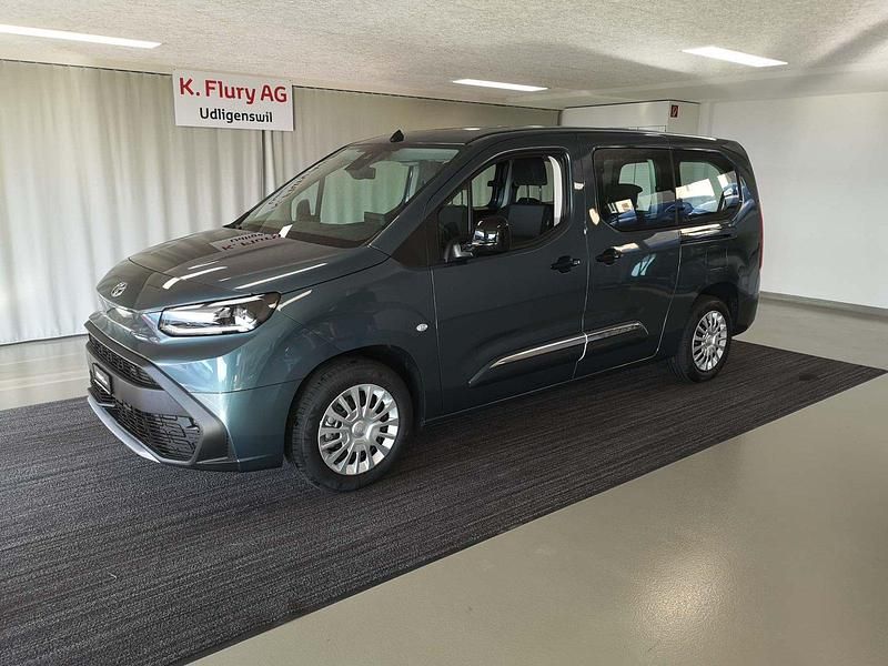 Neu Toyota Proace Verso City 100 kW (136 PS) 2025 Blau Kombi