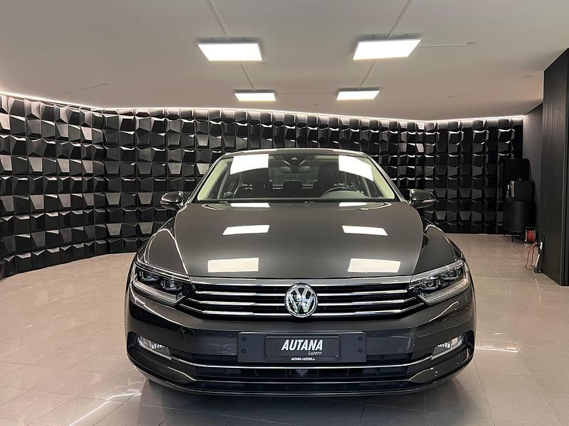 Gebraucht VW Passat Trendline 150 PS (110 kW) 2018 Kombi