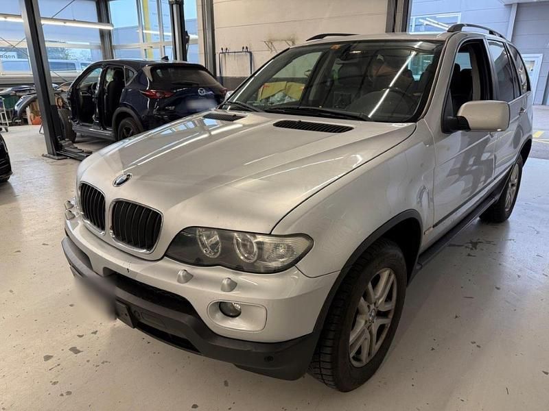 Gebraucht 2004 BMW X5 SUV | CHF 2’890 (Superpreis) - Bild 1/4