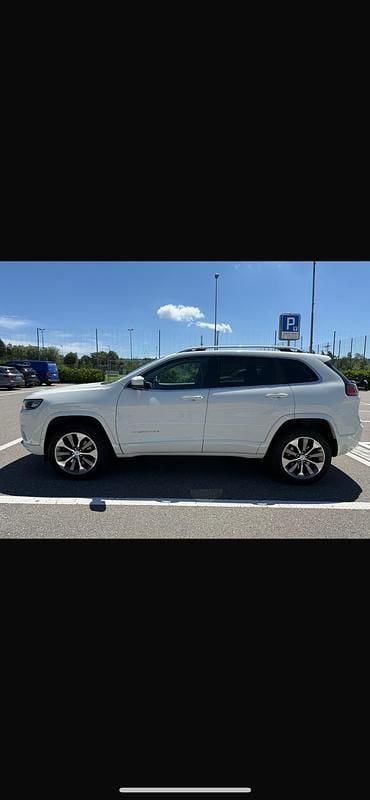 Gebraucht 2019 Jeep Cherokee Overland SUV | CHF 20’000 (Guter Preis) - Bild 1/4