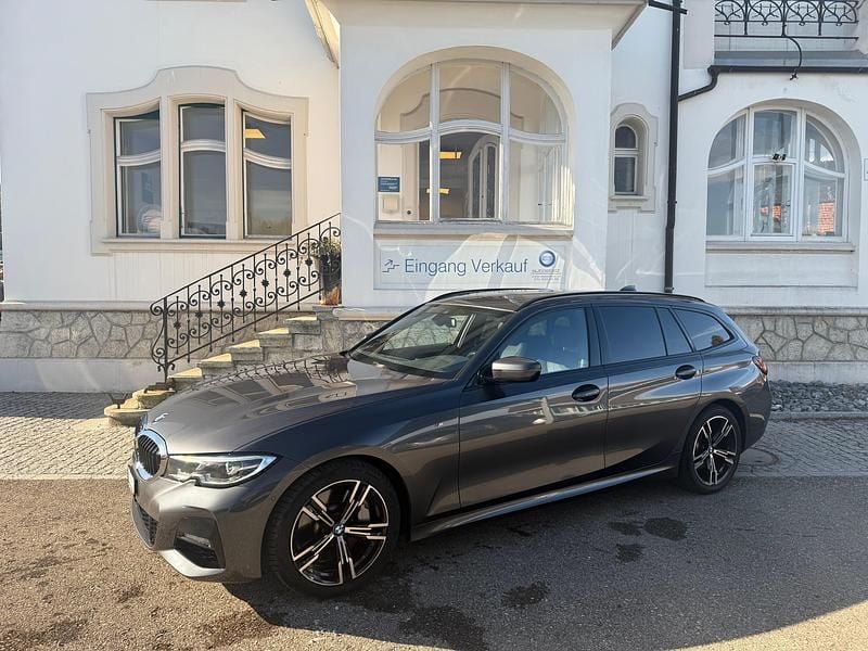 Gebraucht 2022 BMW 330 Kombi | CHF 34’900 (Fairer Preis) - Bild 1/4