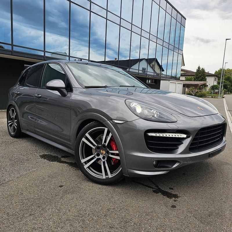 Gebraucht 2013 Porsche Cayenne GTS SUV | CHF 33’900 - Bild 1/4