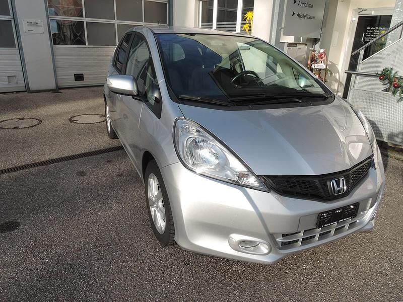 Gebraucht Honda Jazz Elegance 100 PS (73 kW) 2014 Kleinwagen