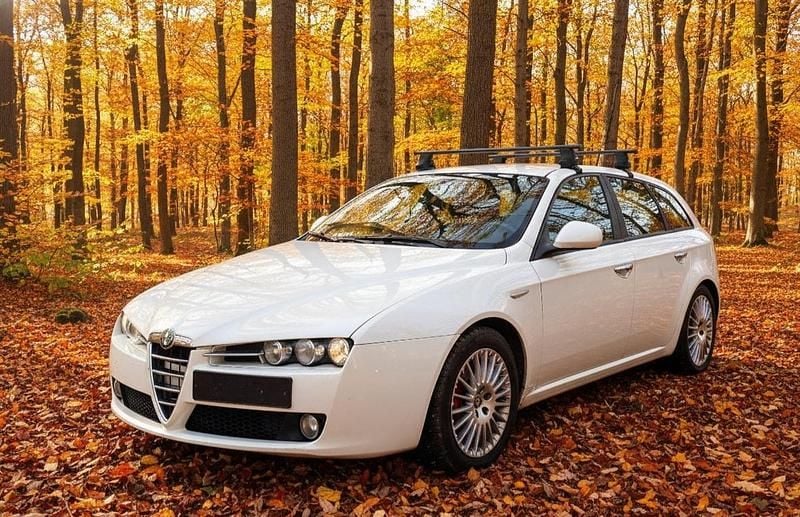 Gebraucht 2010 Alfa Romeo 159 Lusso Kombi | CHF 1’999 (Fairer Preis) - Bild 1/4