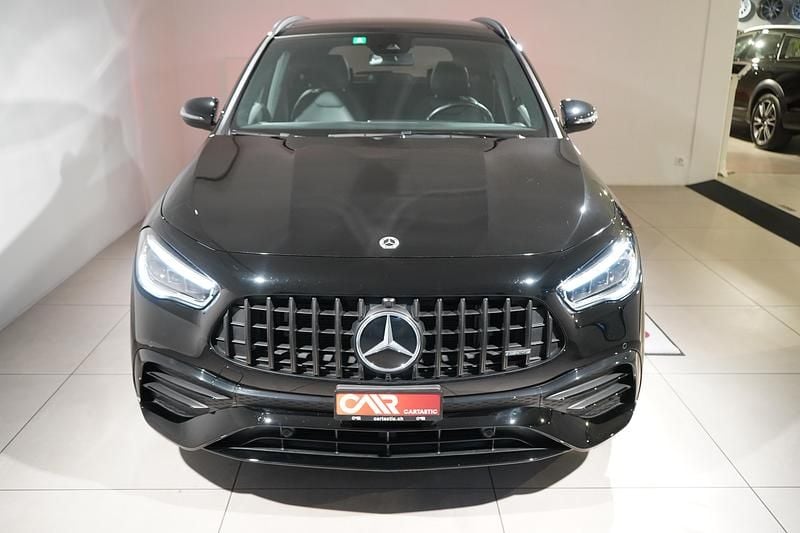 Gebraucht Mercedes GLA35 AMG AMG 306 PS (225 kW) 2022 Schwarz SUV